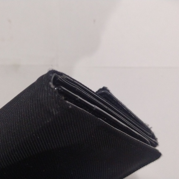 Bvlgari Black Leather Trifold Long Wallet, Snap Closure - Auth., Good Condition - Picture 6 of 16